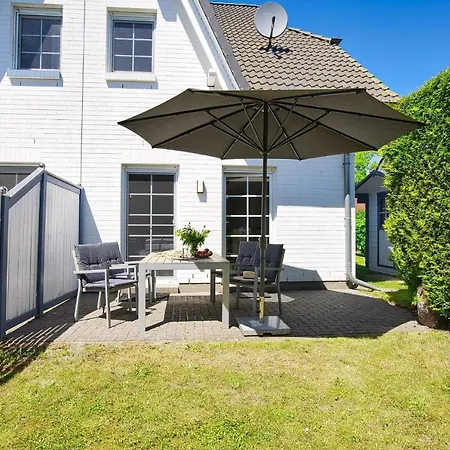 Alte Reihe 14 _haus Teja_ Holiday home